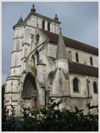 West front (early 13th c.) & Romanesque south nave exterior, Église St-Étienne, Beauvais click for full-size image