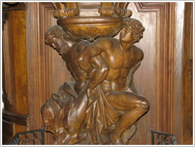 Two kneeling slaves supporting pulpit (2nd half 17th c.), Beauvais Cathedral click for full-size image