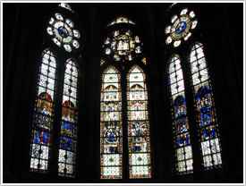 Chapelle-St-Vincent (1290s), south ambulatory, Beauvais Cathedral click for full-size image