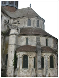 Southeast choir exterior (late 1150s-1175), Abbey, St-Germer-de-Fly click for full-size image