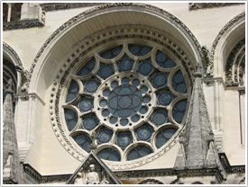 West front rose exterior (c. 1200), Laon Cathedral click for full-size image