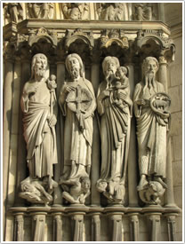 Center portal, right jamb statues (c. 1200), Laon Cathedral click for full-size image