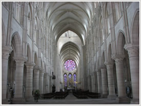 Nave looking east (1170-1200), Laon Cathedral click for full-size image