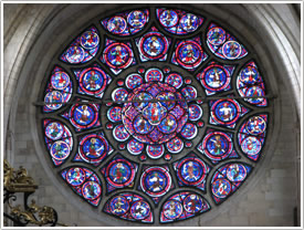 East end rose (c. 1200), Apocalypse, Laon Cathedral click for full-size image