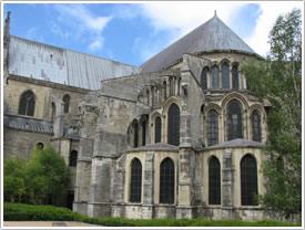 Chevet (1162-81) from southeast, Basilique St-Rémi, Reims click for full-size image
