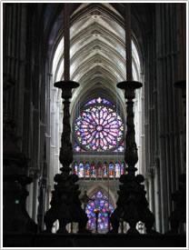 Nave looking west from chevet (1211-c. 1280), Reims Cathedral click for full-size image