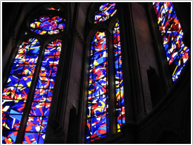 South ambulatory chapel windows (Imi Knoebel, 2011), Reims Cathedral click for full-size image