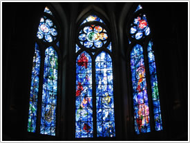 Axial chapel windows (Chagall, 1974), Reims Cathedral click for full-size image