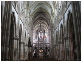 Nave looking east (1405-1527), Notre-Dame, L’Épine click for full-size image