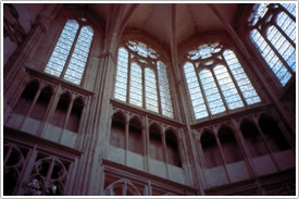 St-Thibault, Choir triforium