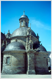 Sacristy from southeast, Pleyben, Parish Close