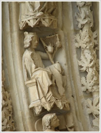 King David on archivolt, Poitiers Cathedral