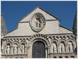 West front gable, Notre-Dame-la-Grande, Poitiers