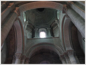 North transept interior elevation and dome, Angoulême Cathedral