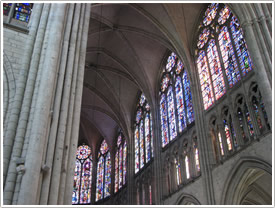 Choir south side & hemicycle (13th c.), Troyes Cathedral