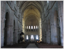 Nave (1150-95), looking east, Langres Cathedral