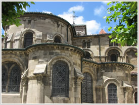 East end with chapels & northeast transept, Valence Cathedral