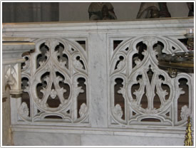 South chancel chapel stone railing, &Eacute;glise St-&Eacute;tienne, St-&Eacute;tienne