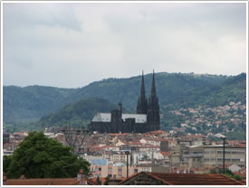 Cath&eacute;drale Notre-Dame from north, Clermont-Ferrand Cathedral
