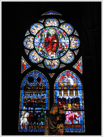 'Apocalypse' window (Alain Makaraviez, 1982), south nave, west end, Clermont-Ferrand Cathedral