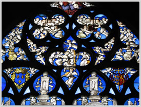 Tullier Chapel (no. 4, 1532), angel musicians on tympanum, Bourges Cathedral