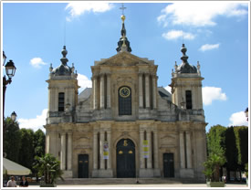 Cath&eacute;drale St-Louis (18th c.), west front, Versailles Cathedral