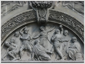 Tympanum above central portal, 'The Stoning', St-Étienne-du-Mont, Paris click for full-size image