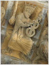 Elder of the Apocalypse playing instrument (12th c.), Oloron-Ste-Marie Cathedral
