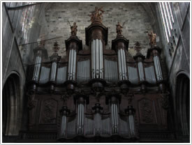 Organ (1741) at west end (closeup), Narbonne Cathedral