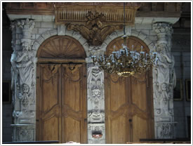 West doors below organ (17th c.), Béziers Cathedral