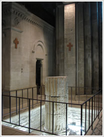Roman column in northwest nave, Vaison-la-Romaine Cathedral