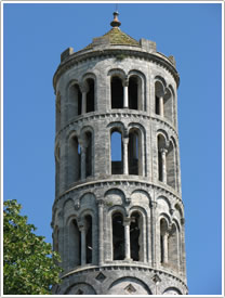 Tour Fenestrelle (12th c.), upper levels from southeast, Uz&egrave;s Cathedral