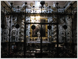 Rococo axial Lady Chapel, N&icirc;mes Cathedral