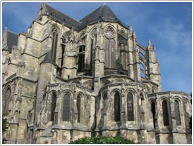 Chevet (13th c.) from southeast, Basilique, St-Quentin