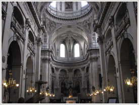 Nave interior, Église St-Paul-St-Louis, Paris click for full-size image