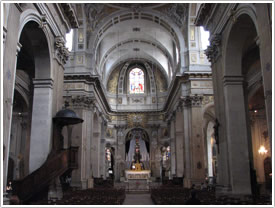 Nave & Choir (1664-1726), Église St-Louis-en-Île, Paris click for full-size image