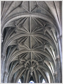 Choir vault, St-Eustache, Paris click for full-size image
