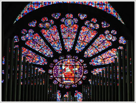 West rose (1931) & top of Gonzalez organ (1952-56), Soissons Cathedral