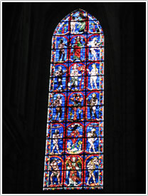 Right chevet window (from diverse periods), Soissons Cathedral