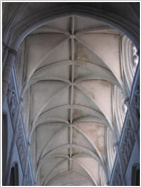 Choir vault (15th c.), looking east, Luçon Cathedral click for full-size image