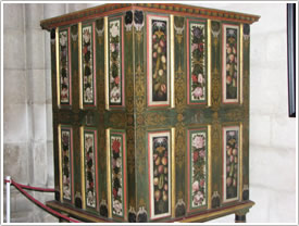 Richelieu's pulpit (early 17th c.), Luçon Cathedral click for full-size image