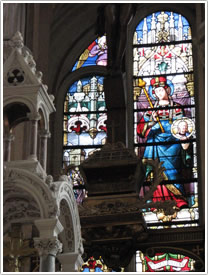 Choir center Ste-Helena window, St-Leu-St-Gilles, Paris click for full-size image