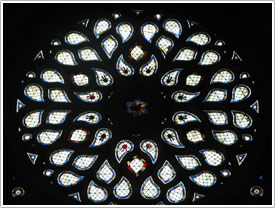 South transept rose (1534), Senlis Cathedral click for full-size image