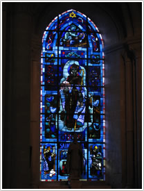 St-Rieul window (Stevens, 1948), Senlis Cathedral click for full-size image
