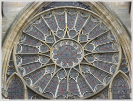 North transept rose window (c. 1260), Châlons-en-Champagne Cathedral click for full-size image