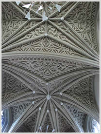 Stone vault (17th c.), Sainte Chapelle, Chambéry click for full-size image