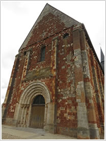 West façade (mid-12th c.); gable (1860), St-Michel, Chârost click for full-size image