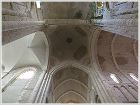 Crossing dome (1115-35), Notre-Dame, La Charité-sur-Loire click for full-size image