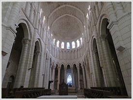 Choir (1115-35), Notre-Dame, La Charité-sur-Loire click for full-size image