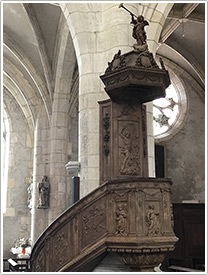 Pulpit (18th c.), in north nave, St-Jean-Baptiste, Chaource click for full-size image